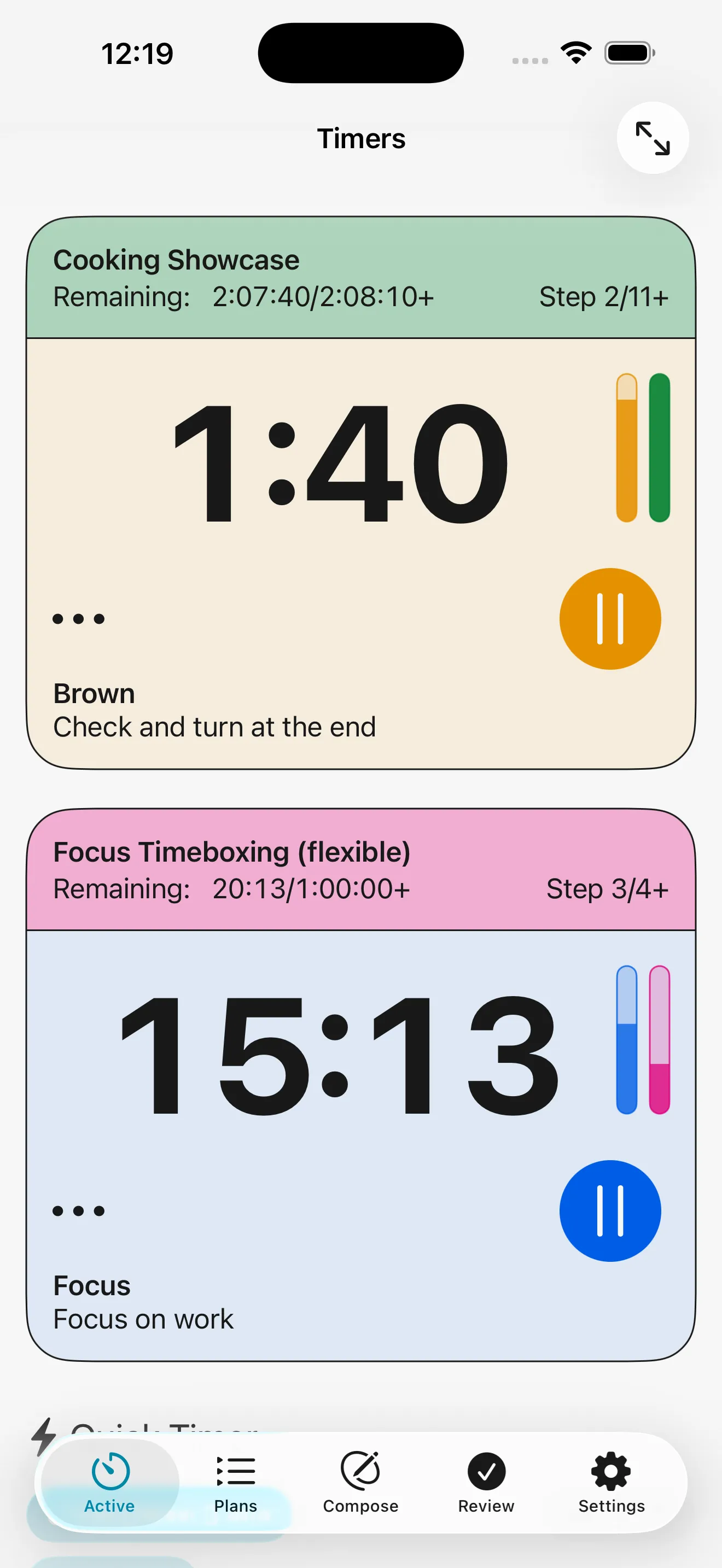 Screenshot of two Adhoro Timers running in parallel